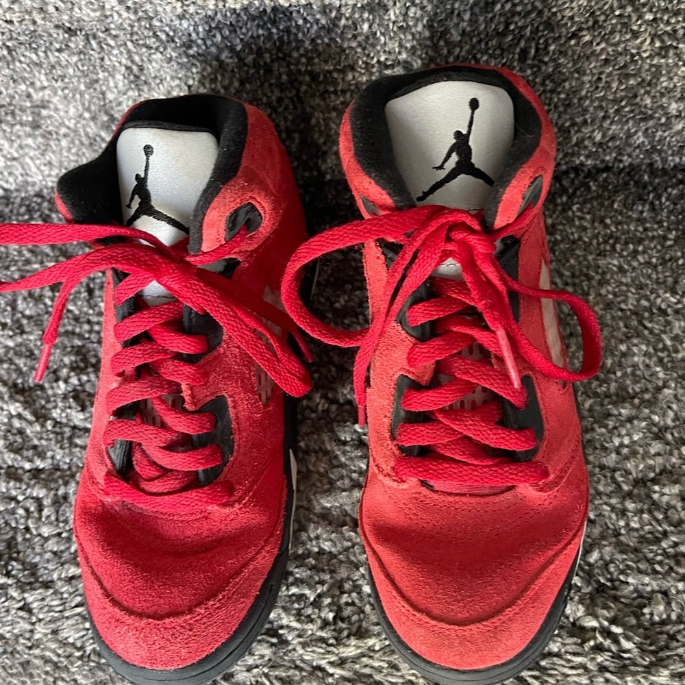 Boys Nike Air Jordan V5 Red Suede Sneakers Size US1Y